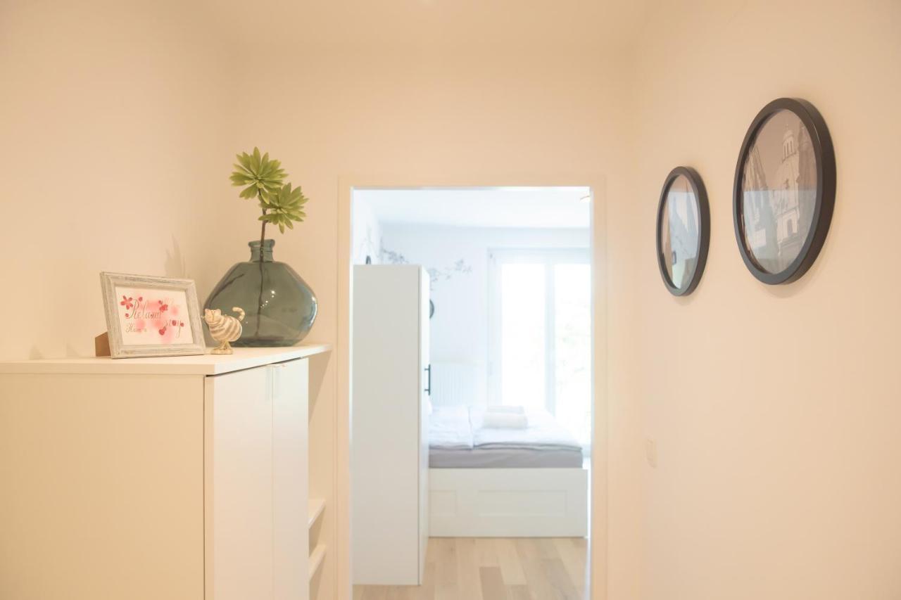 Room 4 Art Appartments Nr.1 In Vienna Center מראה חיצוני תמונה