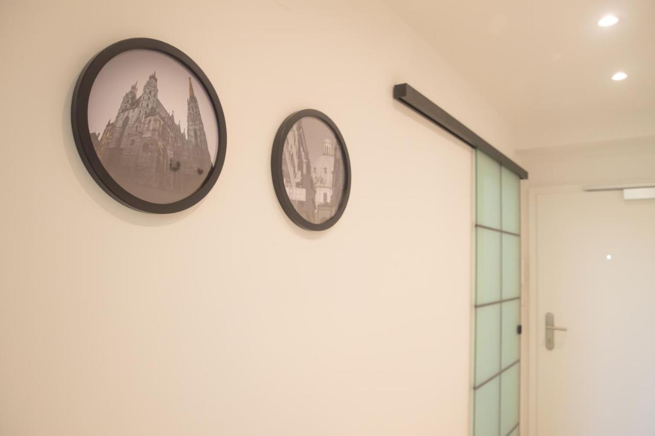 Room 4 Art Appartments Nr.1 In Vienna Center מראה חיצוני תמונה